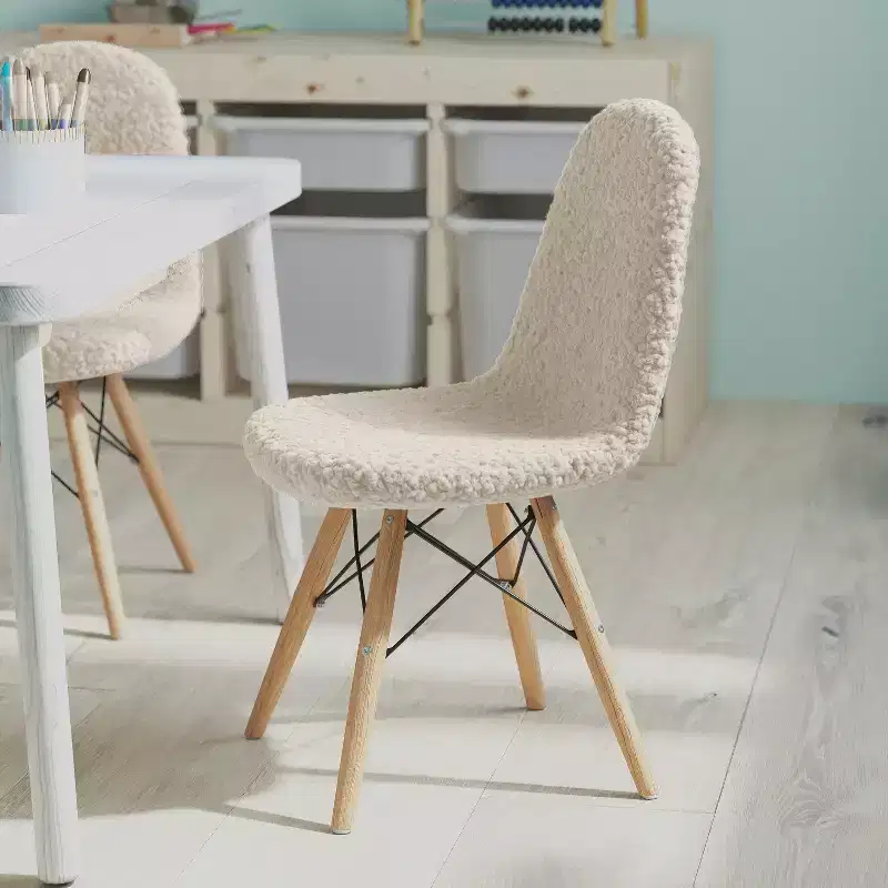Merrick Lane Set of 2 Children's Lyon Faux Shearling Accent Chairs, Modern Accent Chair For Bedroom, Entryway, and Living Room