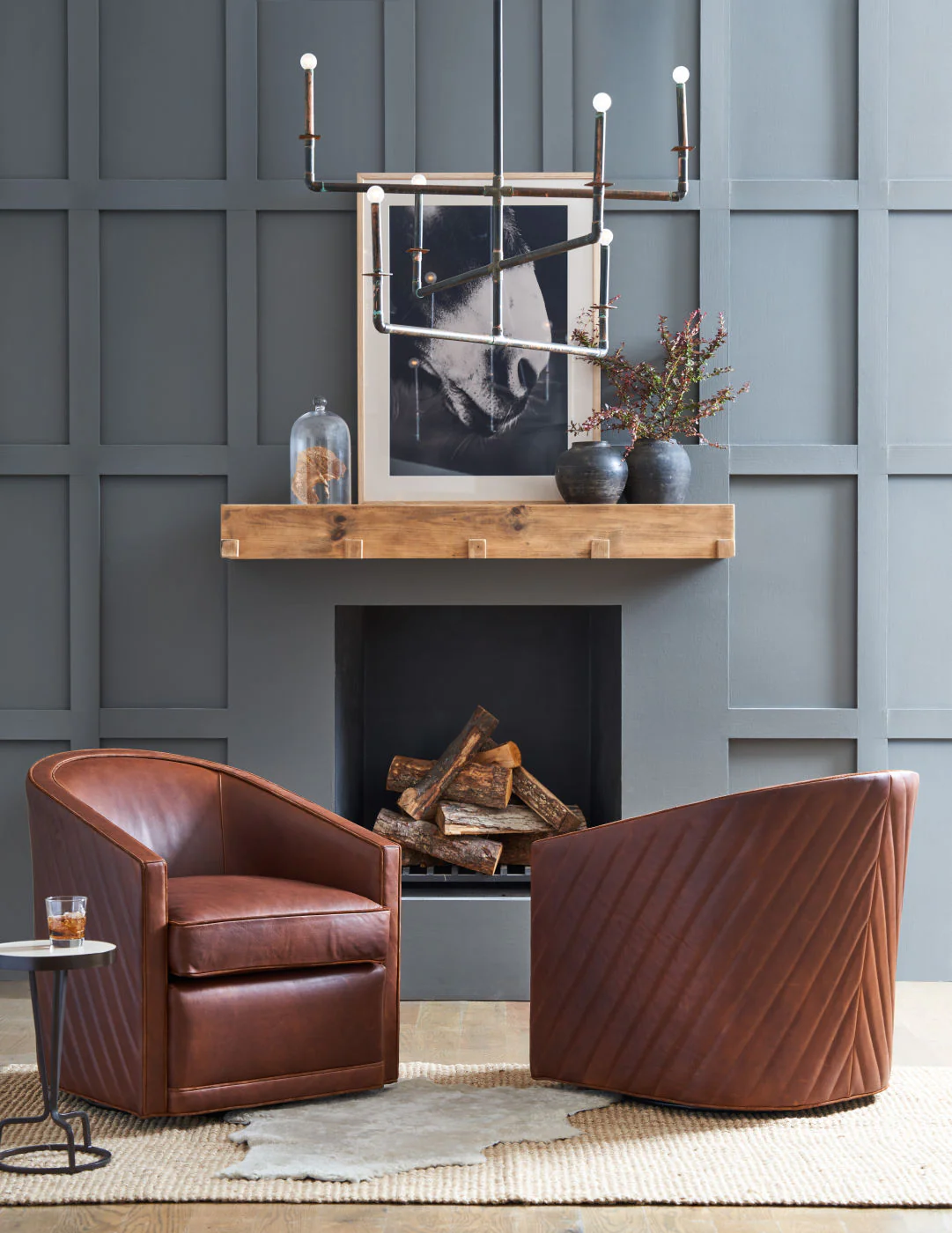 RADCLIFFE SWIVEL CHAIR