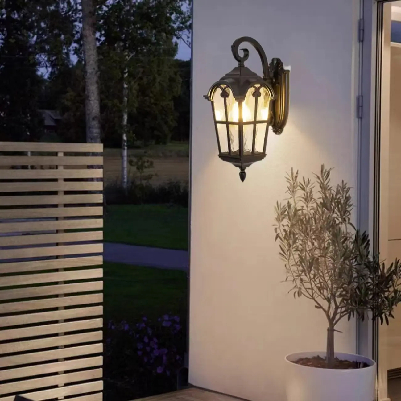 Vintage Black Outdoor Lantern Wall Sconce