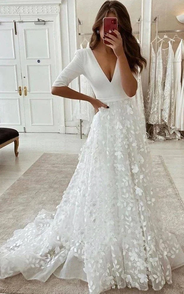 Sexy Floral A-Line Boho Lace Sleeved Long Wedding Dress with Sweep Train