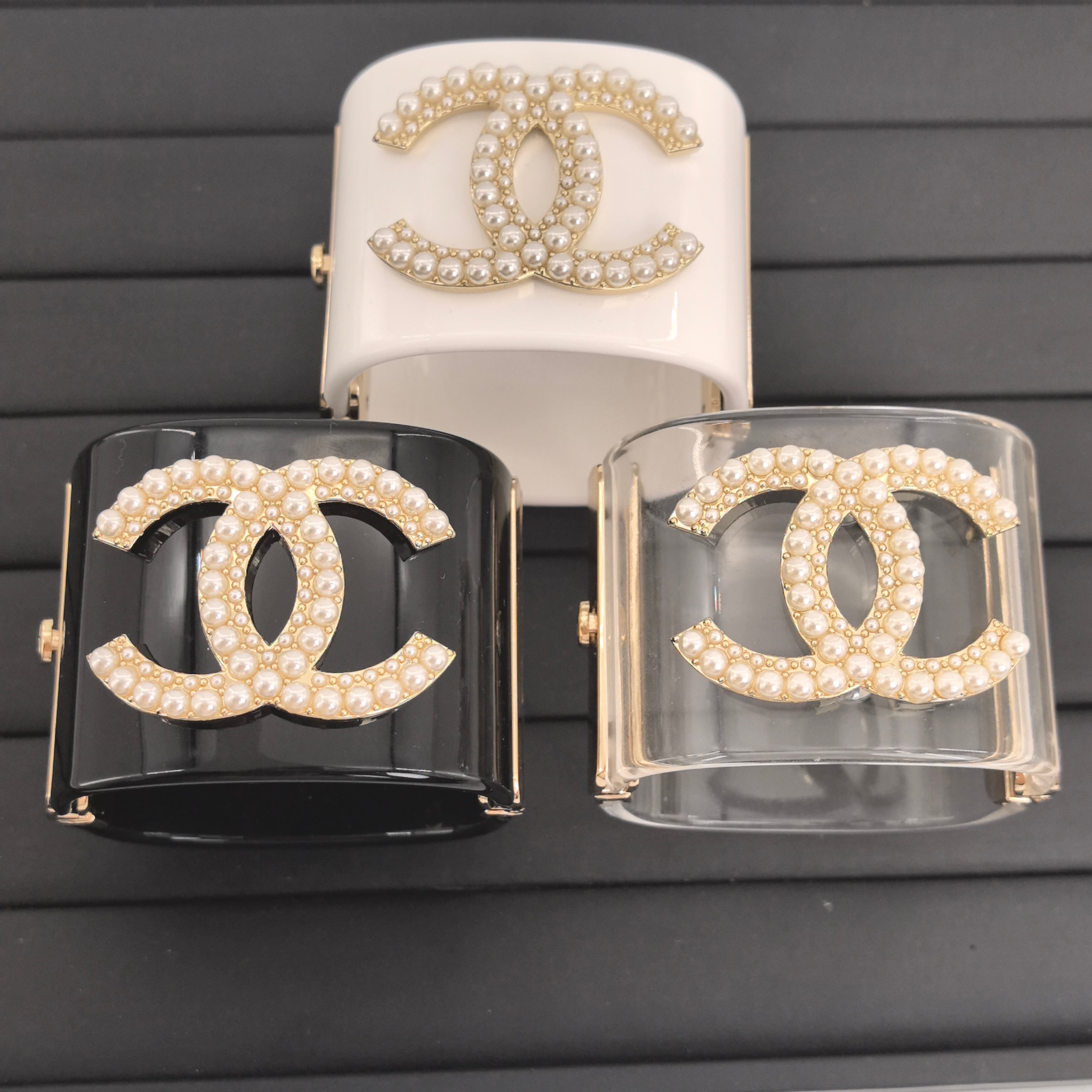 CCS068 Chanel large acrylic cuff bracelet - ccjewelryacc