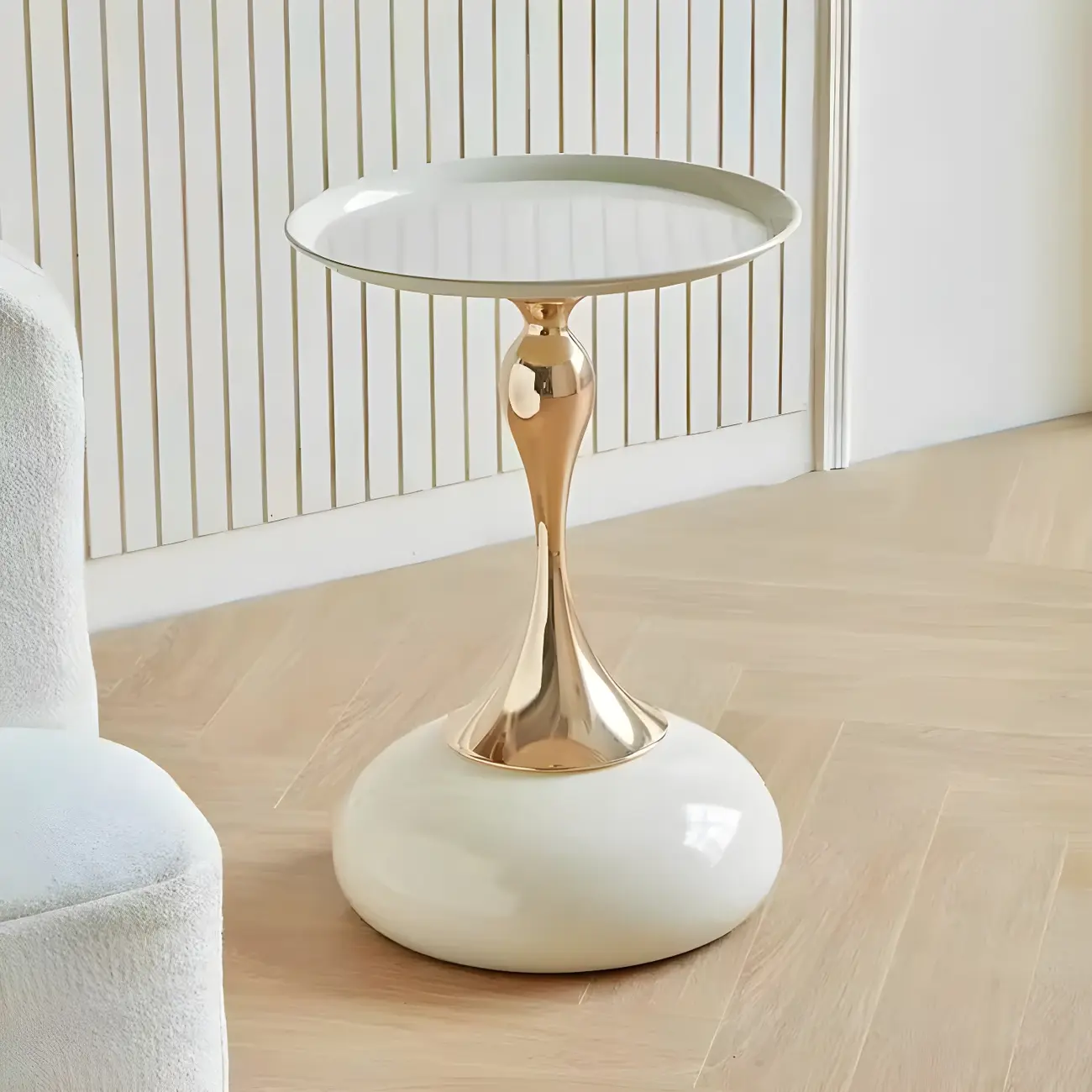 Elegant Black Stainless Steel Round Side Table