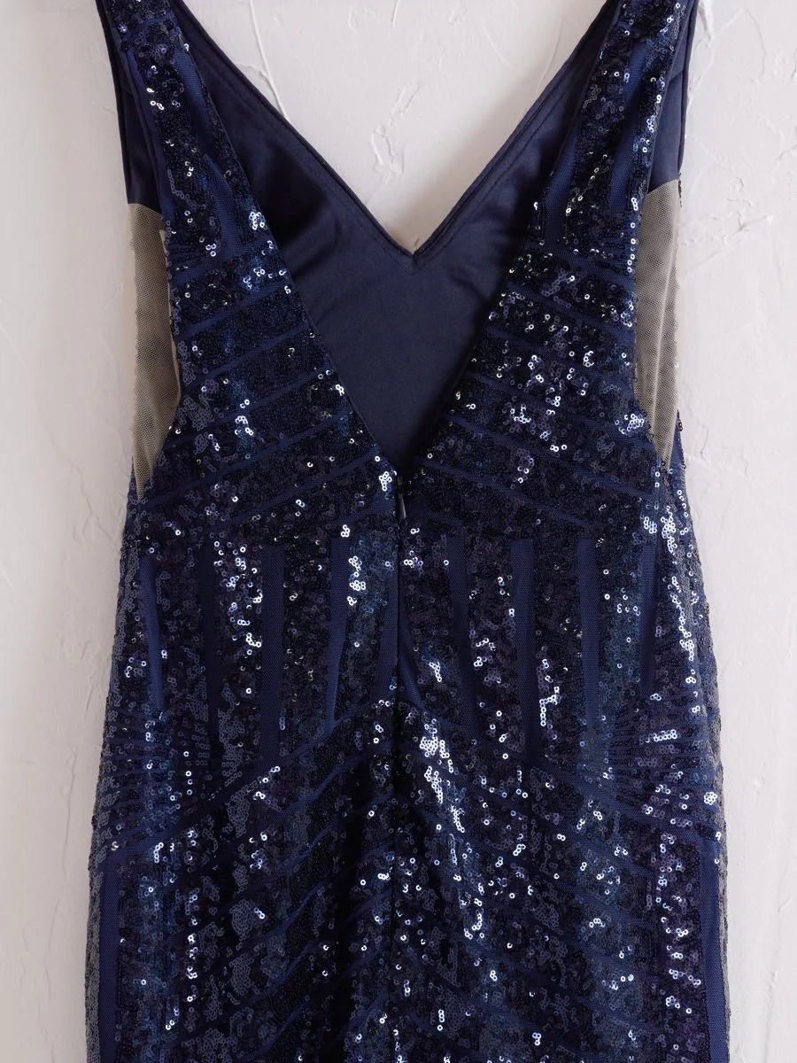 Red Mermaid Deep V Neck Sequins Prom Dress