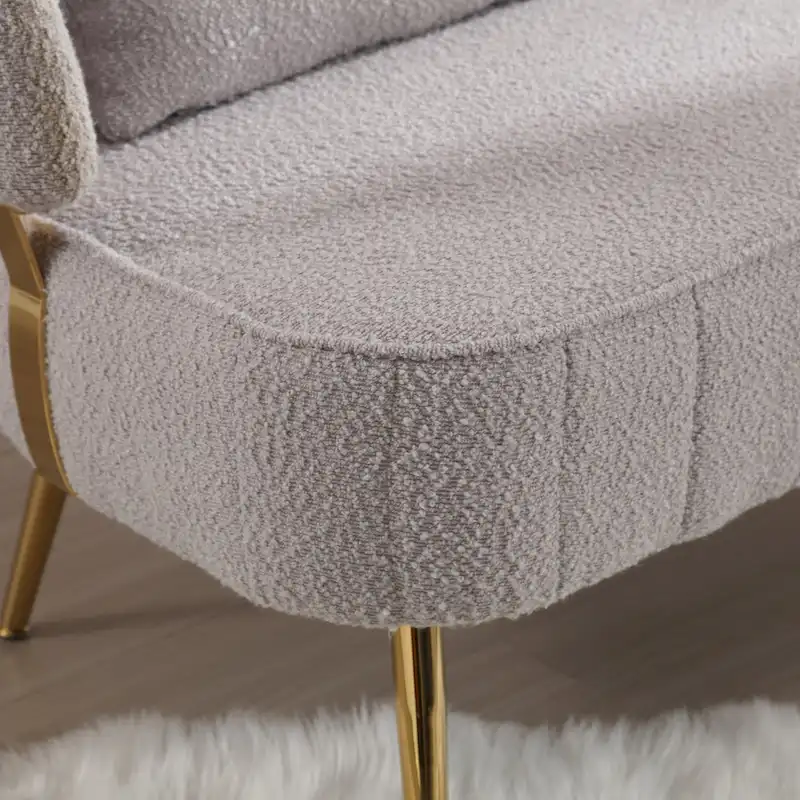 Modern Upholstered Armsofa Tufted Sofa with Metal Frame