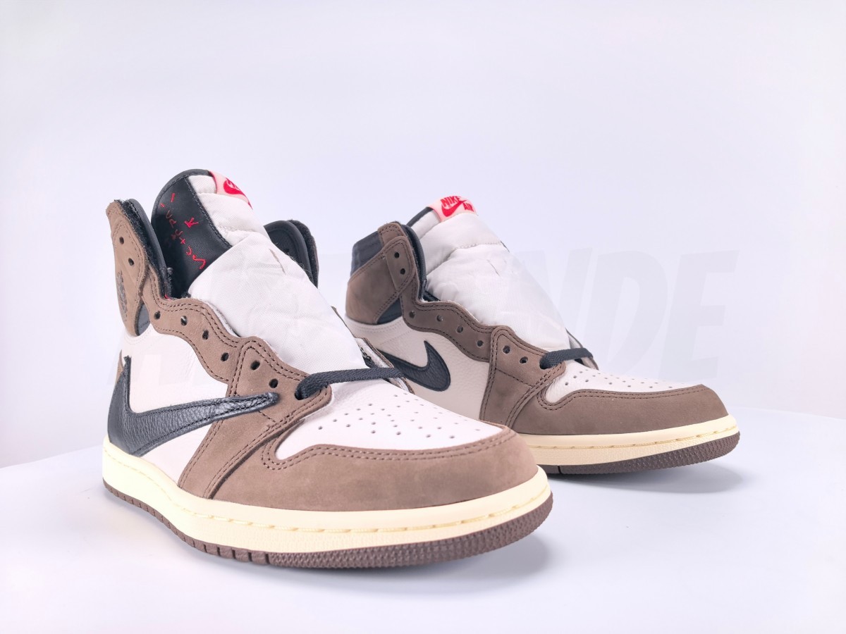 Jordan 1 Retro High OG SP Travis Scott Mocha - Aktrende