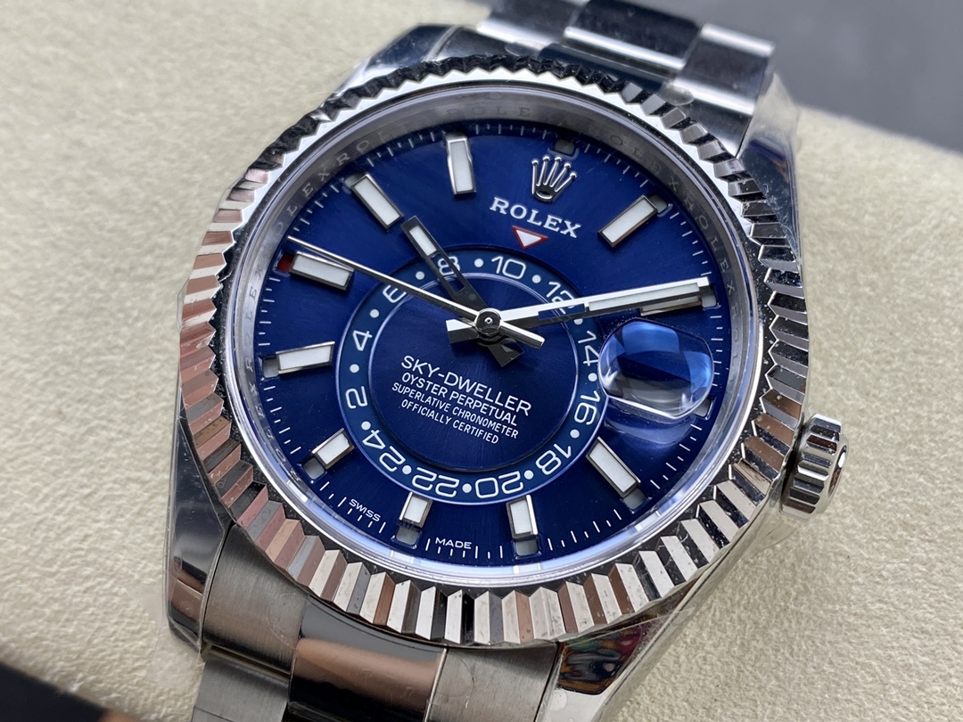 Esfera azul detalle del reloj replica