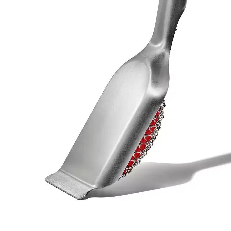 OXO Coiled Grill Brush With Replaceable Head