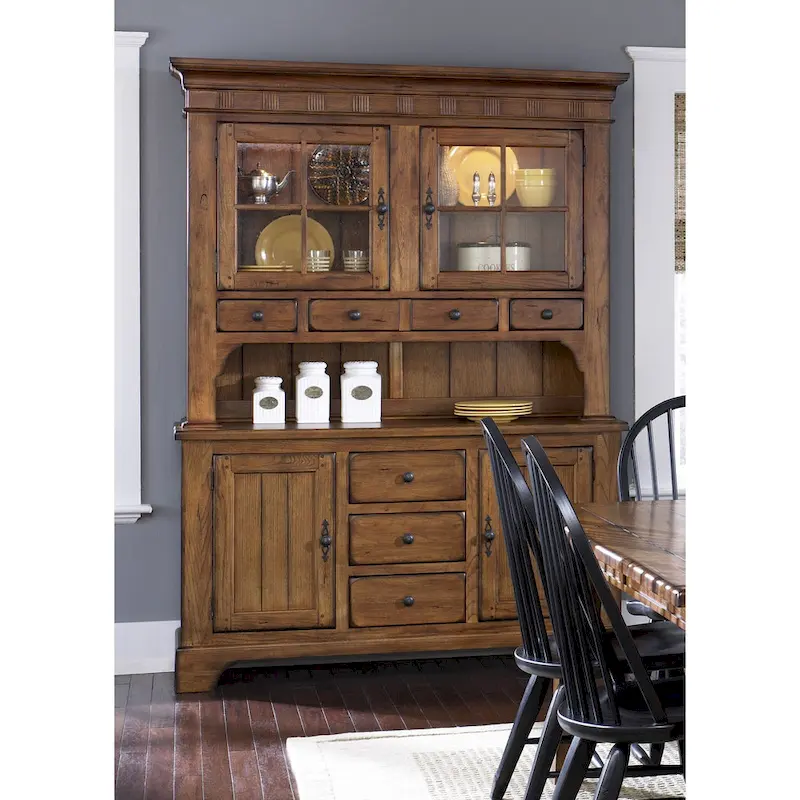 Treasures Rustic Oak Buffet and Hutch