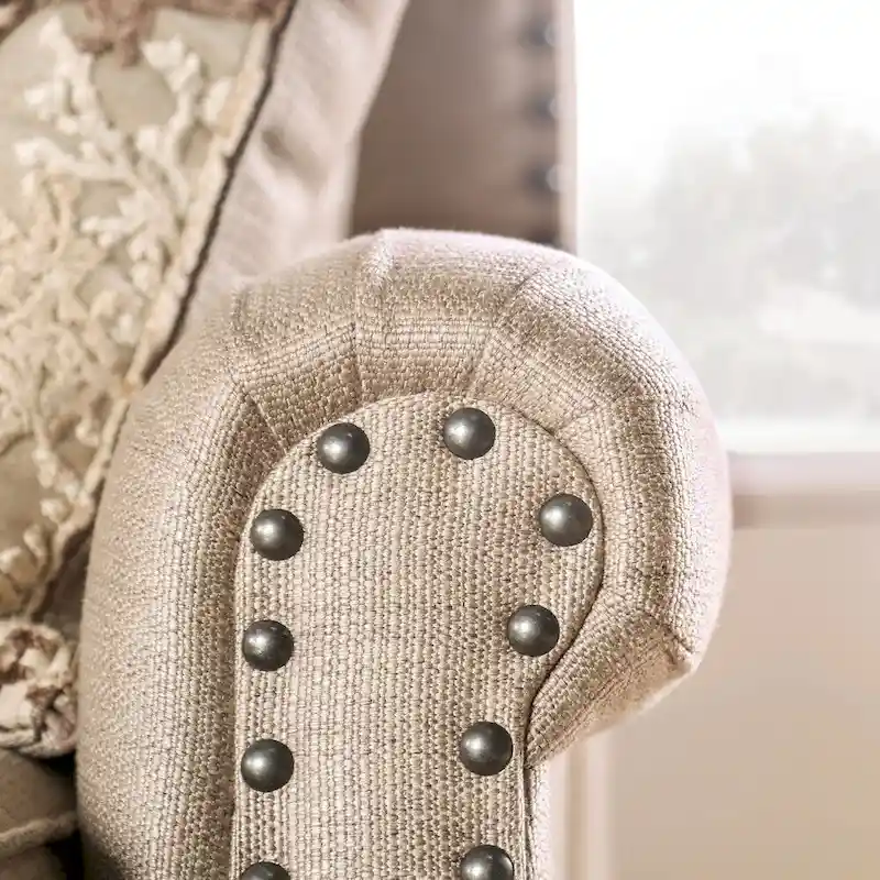 Furniture of America Qyn Traditional Beige Solid Wood Padded Loveseat