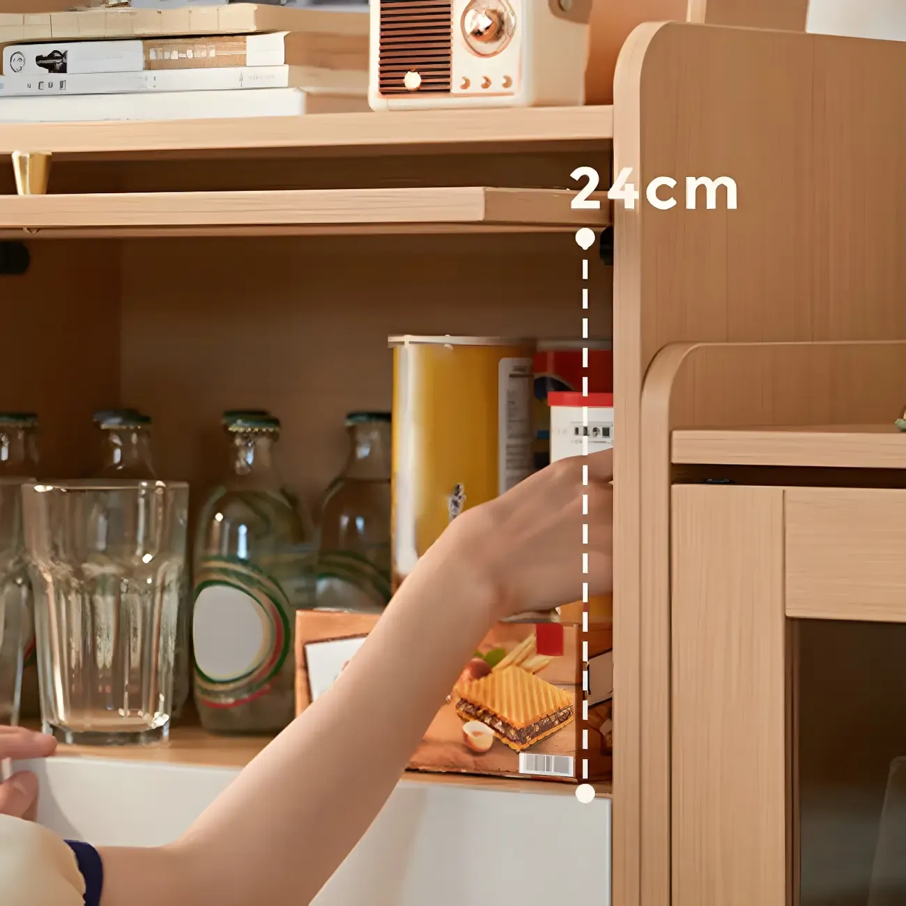 Durable Natural Finish Light Wood and Glass Drawers Dresser