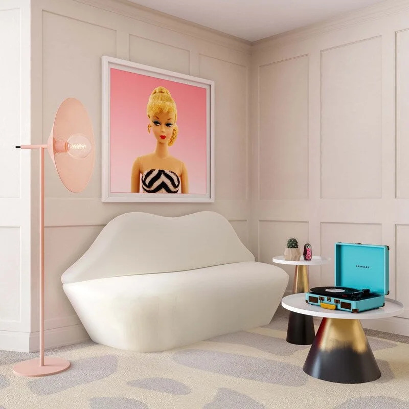 Lips Velvet Settee - 67.7 W x 29.1 D x 36 H