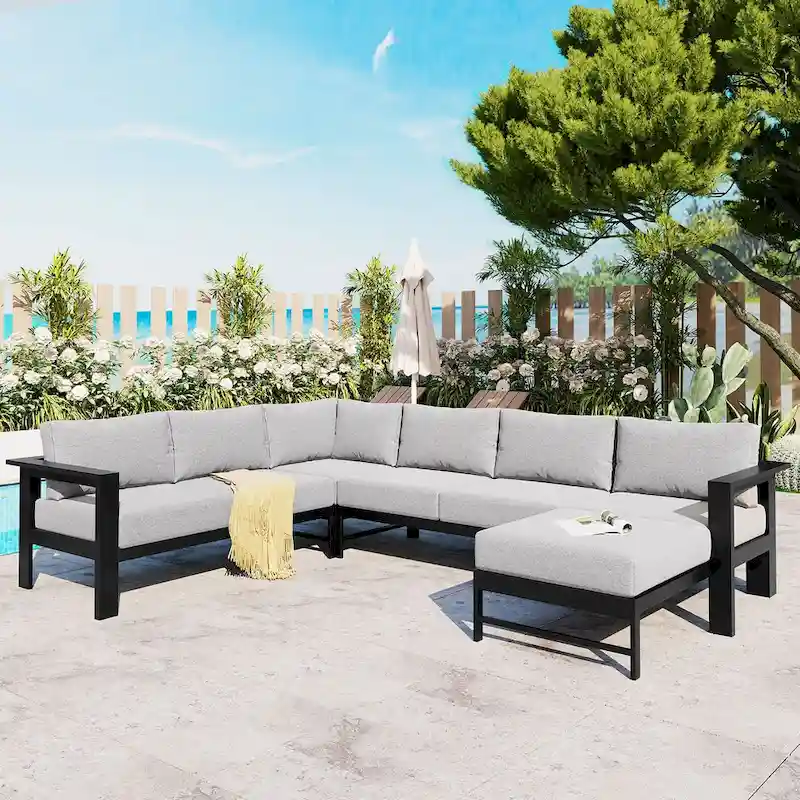 U-Shaped Outdoor Sofa Set (6-Seater)