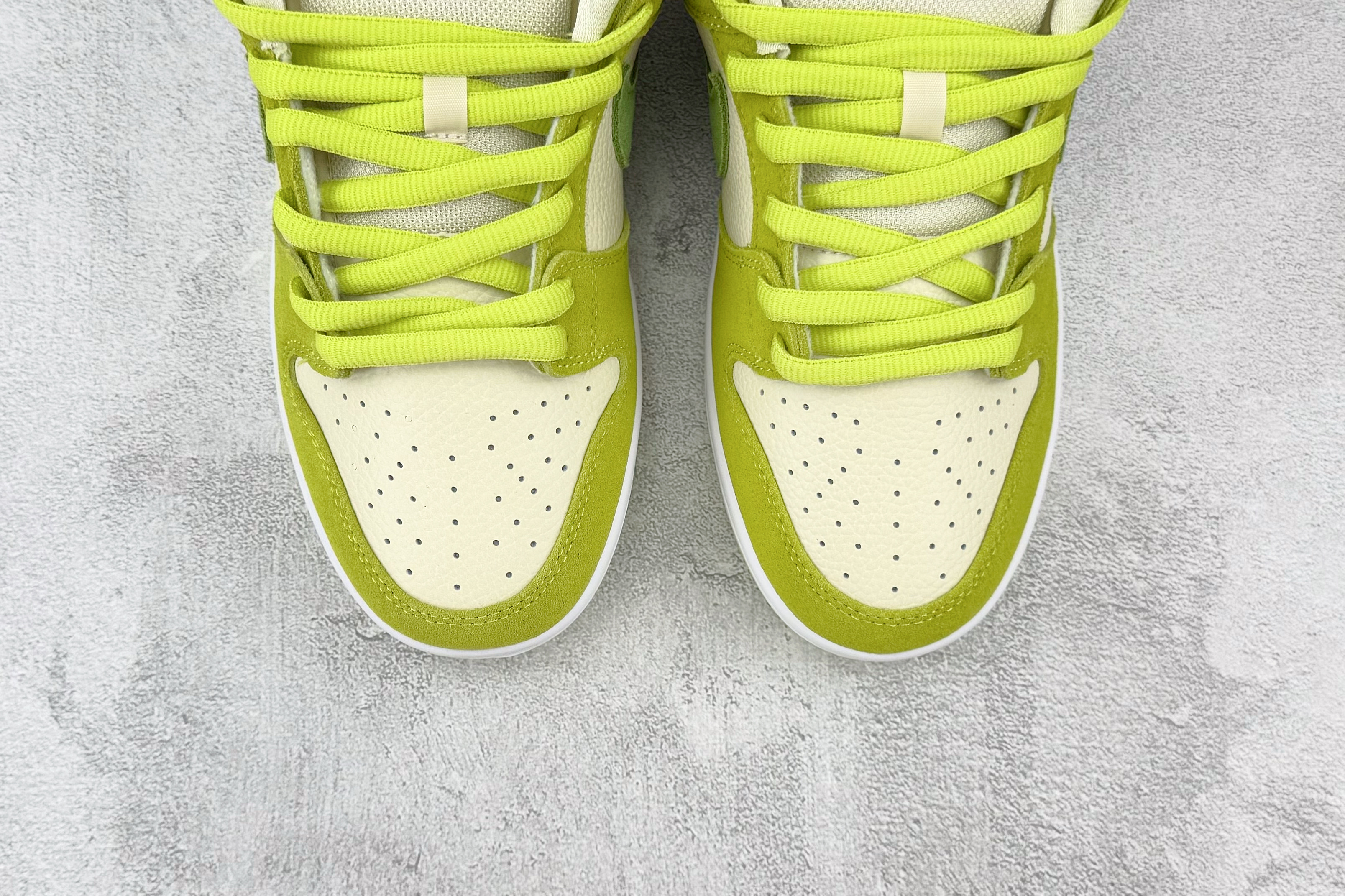 Toe material details