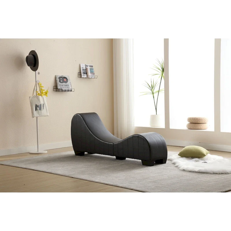 Black/White Faux Leather Curved Chaise Lounge for 1