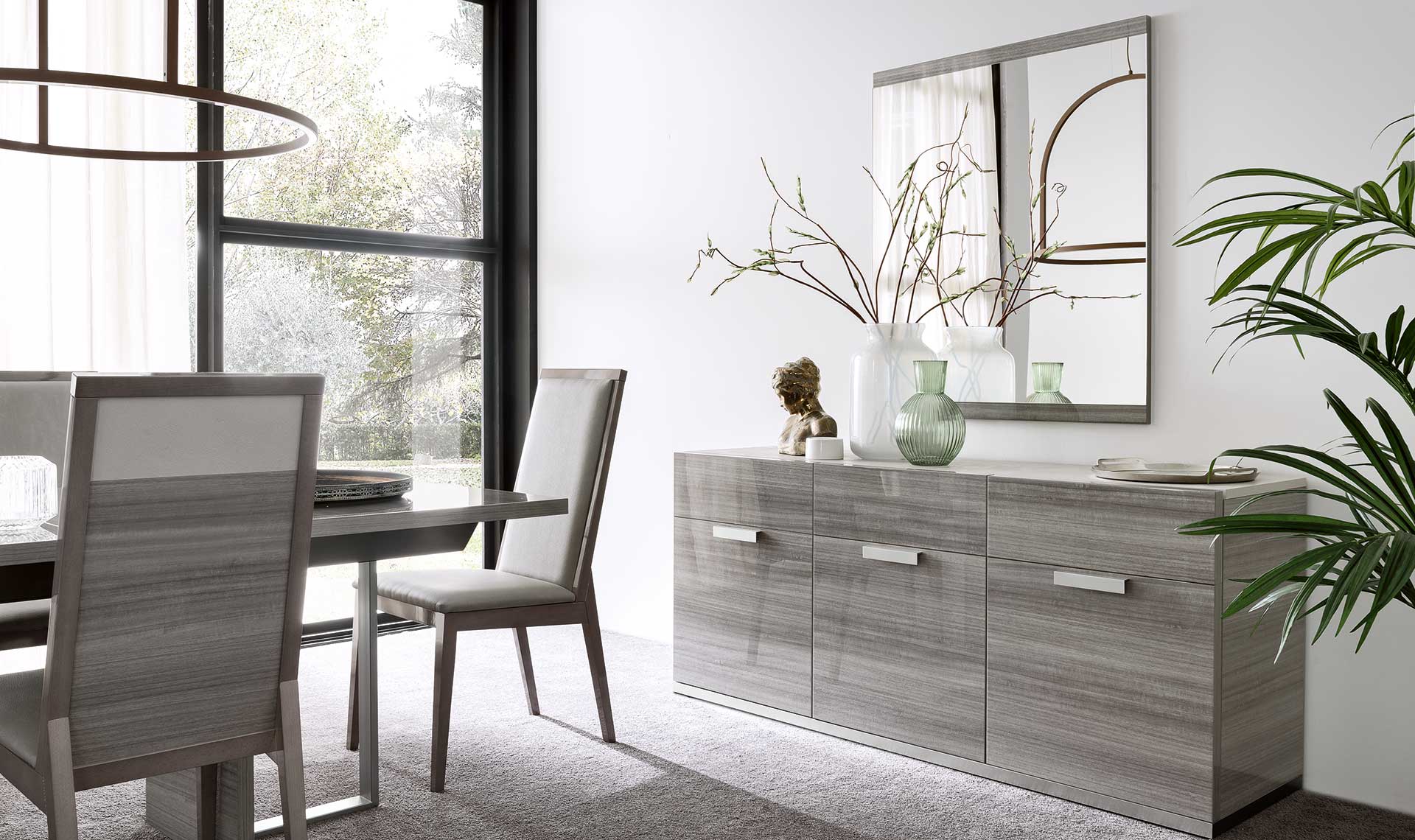 Iris Dining Room Collection by ALF Italia