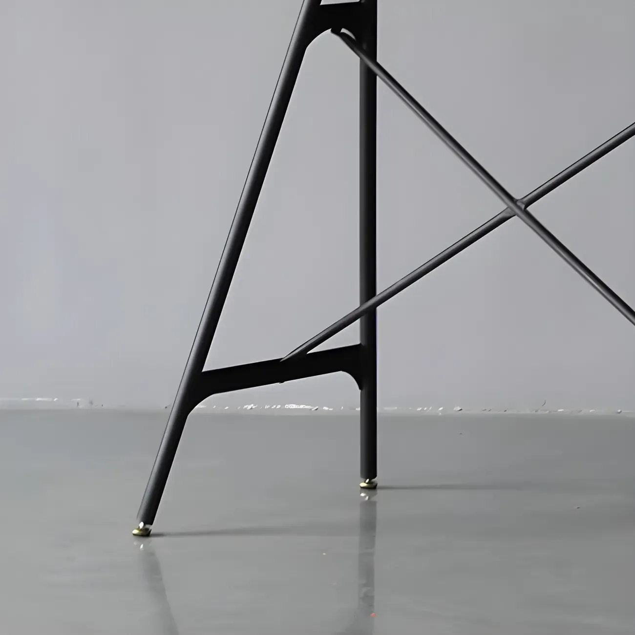 Industrial Lightweight Black Wood Wood-Tone Metal Bar Tables