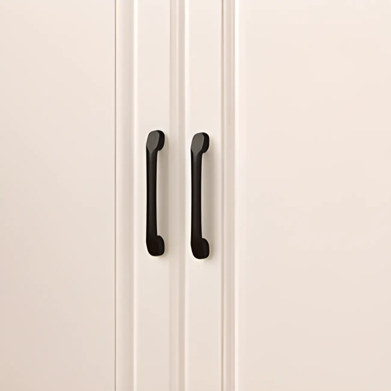 Classic White Vertical Wood Display Bookcase with Cabinet