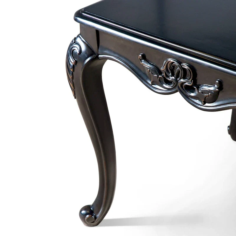 Furniture of America Clarissa Traditional Solid Wood End Table with Carved Legs