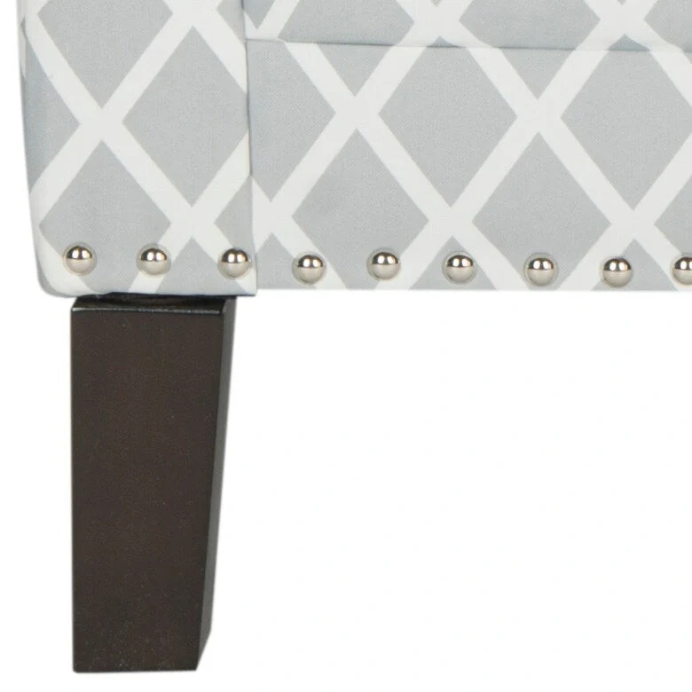 Kylee Peach Pink/ White Polyester Fabric Club Chair - 28.5  x 31.9  x 38.2  - 29Wx32Dx38H