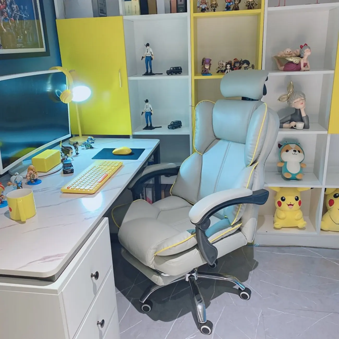 Modern White Leather Reclining Office Chair