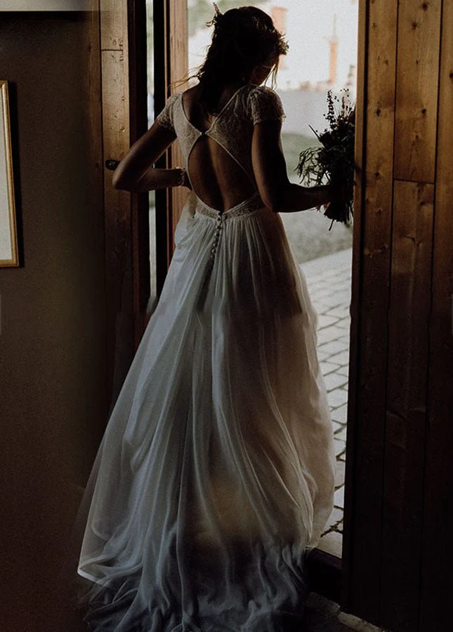 Chiffon V-Neck Short-Sleeve Wedding Dresses Cutout Back Bridal Gowns