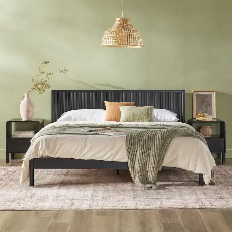 Solid Pine King Bed with Reeded Headboard & Built-in Slats – Black / Blonde – 2-Person