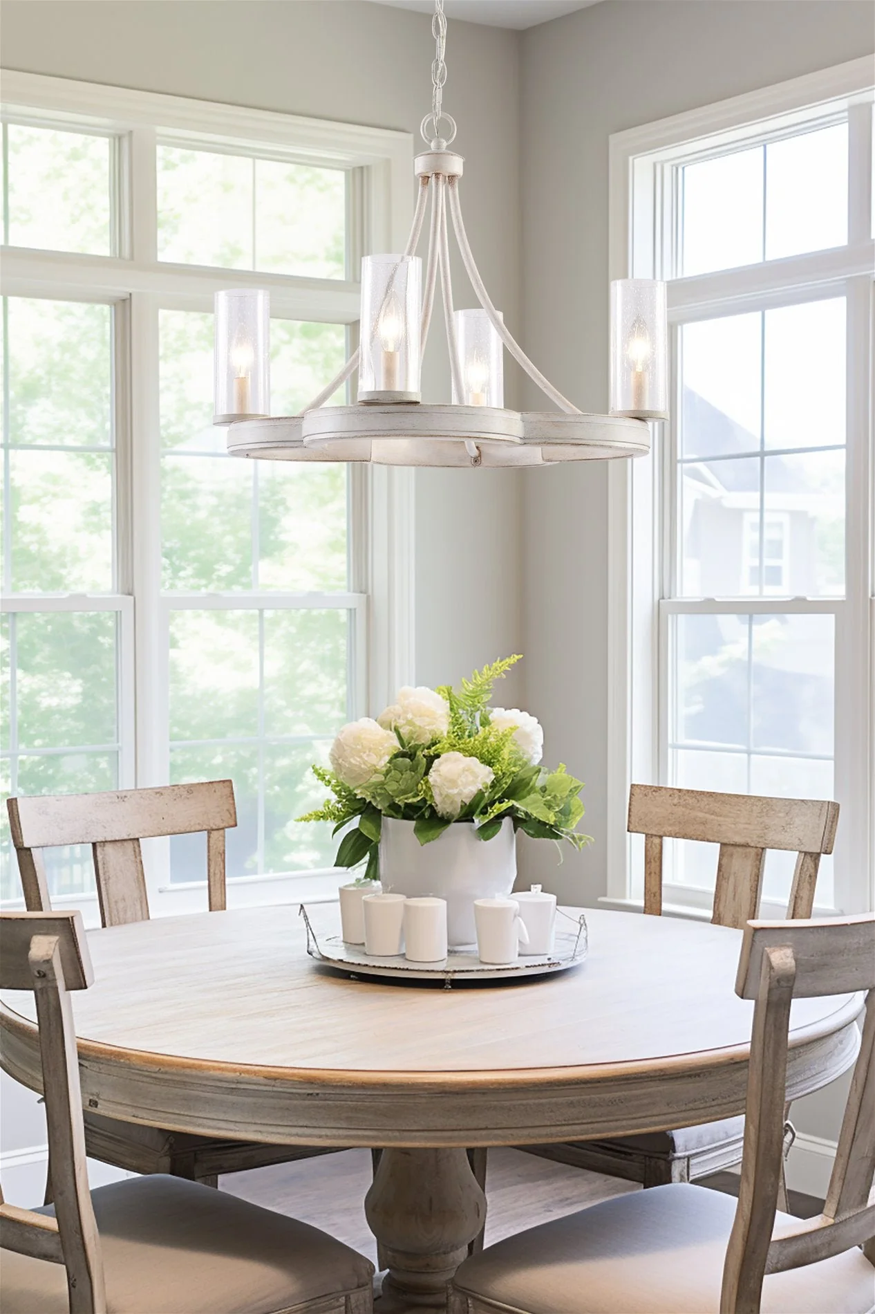 Delphine 23 4-Light French Country Chandelier