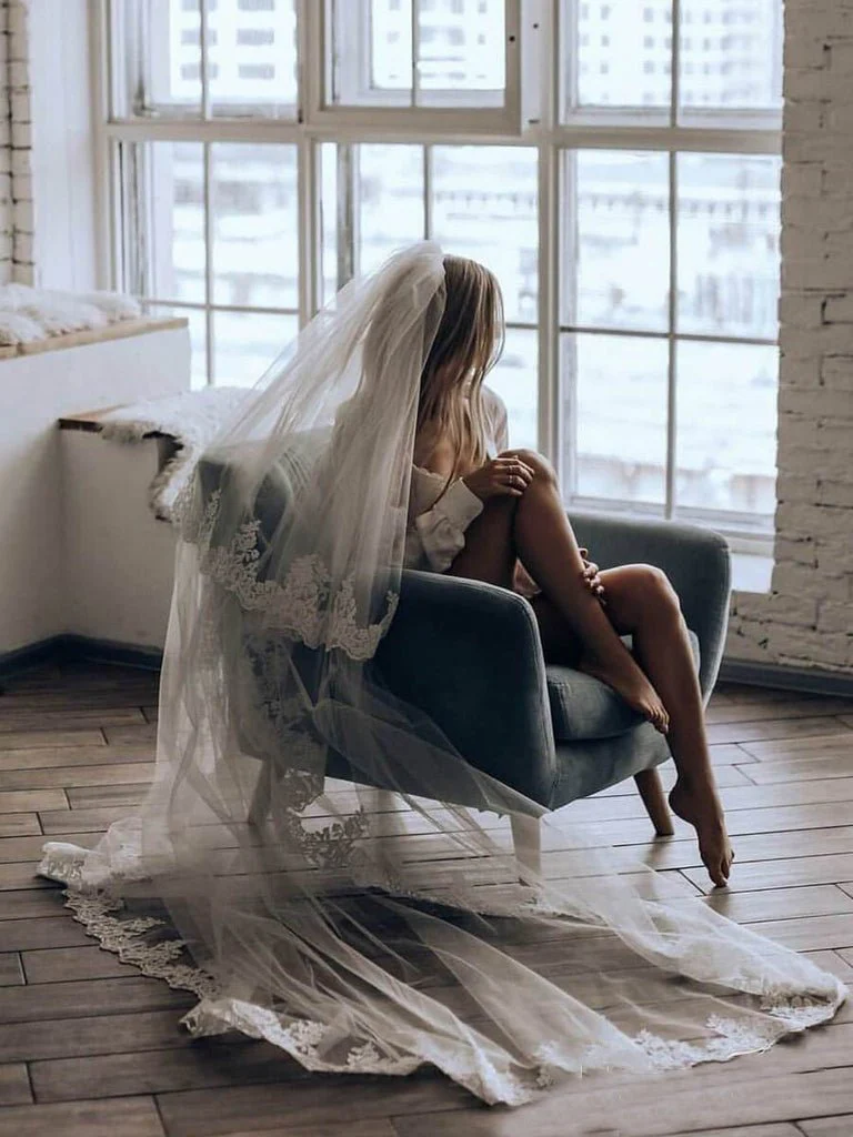 Two Tiers Ivory Lace Cathedral Veils