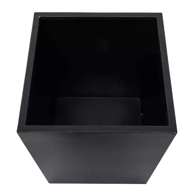 Olivia & May - 2pc Modern Novelty Metal Planter Pots