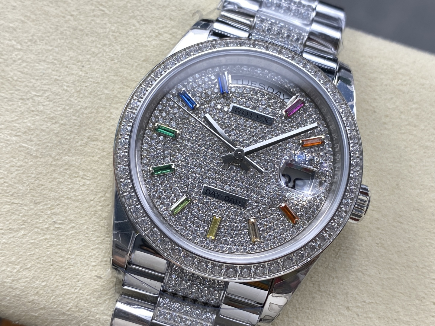 Rolex Day-Date 40mm diamond pavé dial with rainbow baguette markers