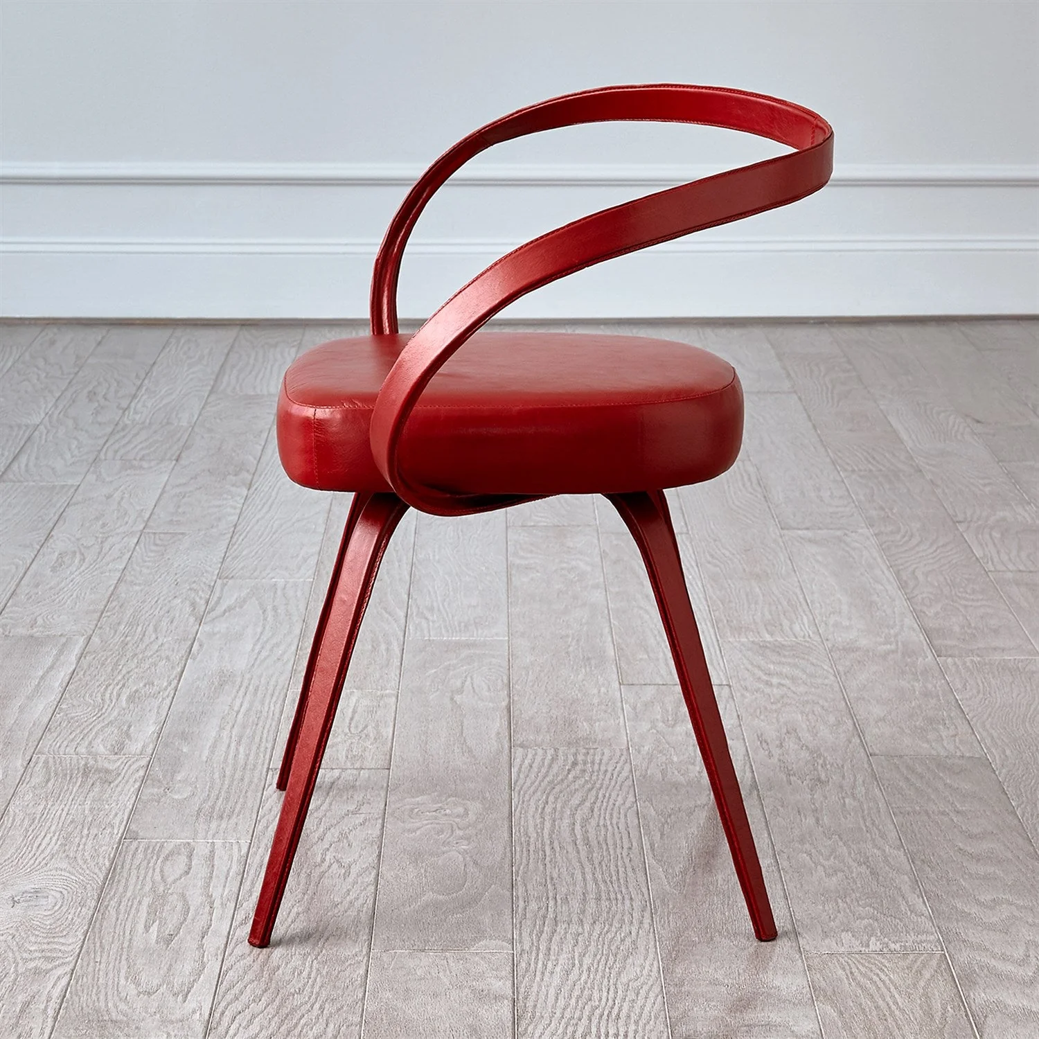 TOP-GRAIN LEATHER CHAIR