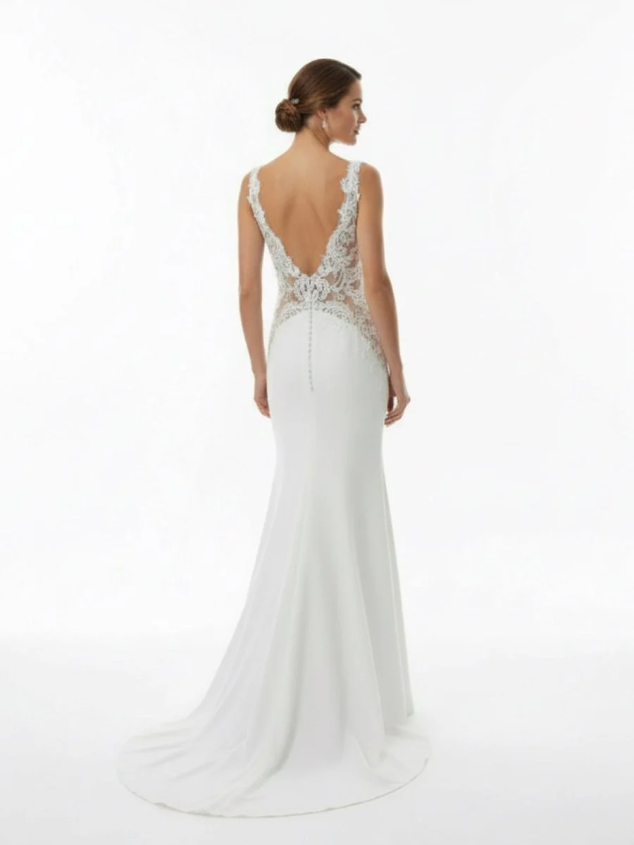 White Long Mermaid Boho Wedding Dress with Appliqued