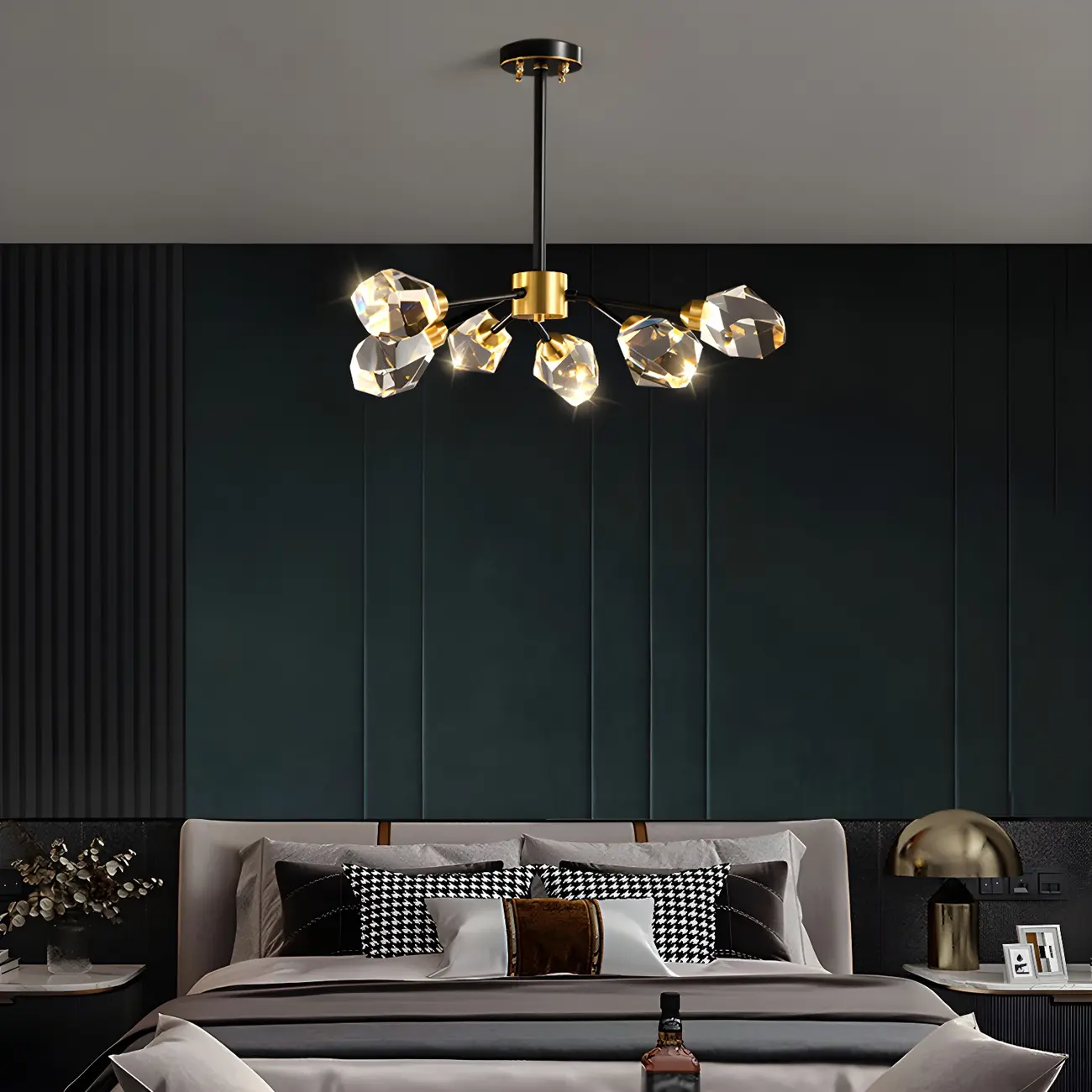 Modern Crystal Brass Sputnik Chandeliers in Black-Gold