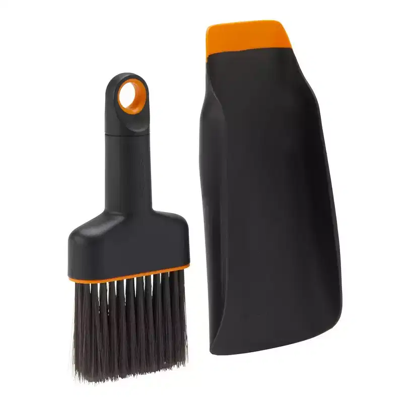 Fiskars 2pc Scoop and Brush Garden Tool Set Black