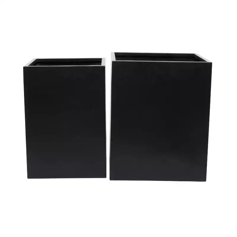 Olivia & May - 2pc Modern Novelty Metal Planter Pots