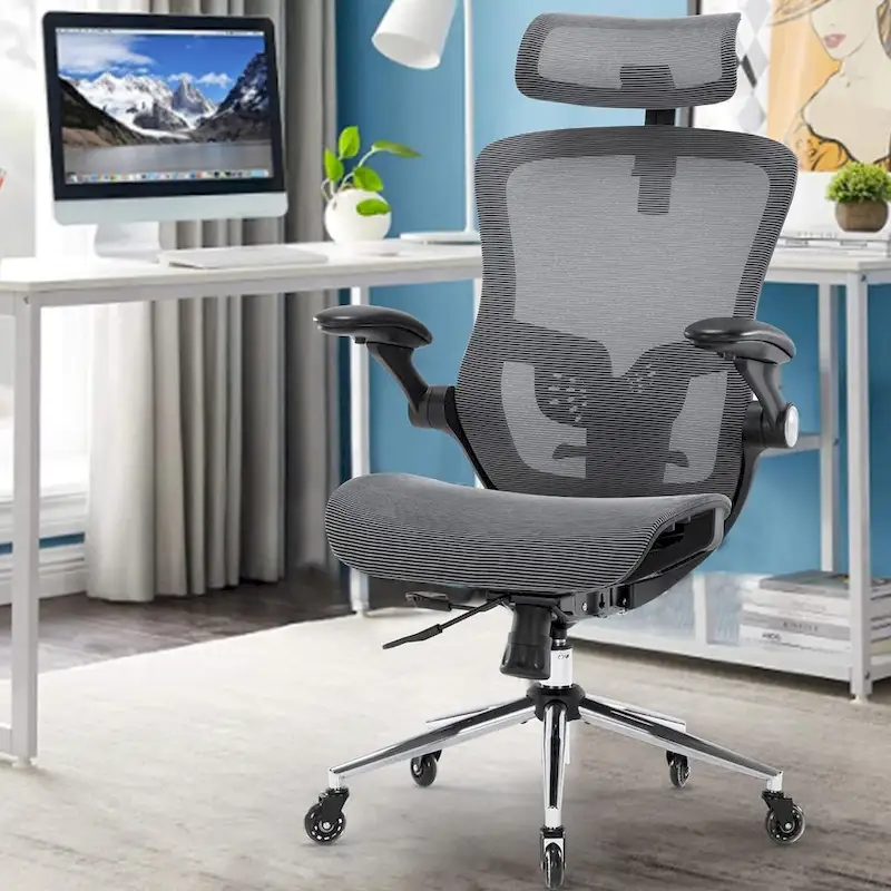 Ergonomic Mesh Office Chair with Adjustable Headrest and Lumbar Support