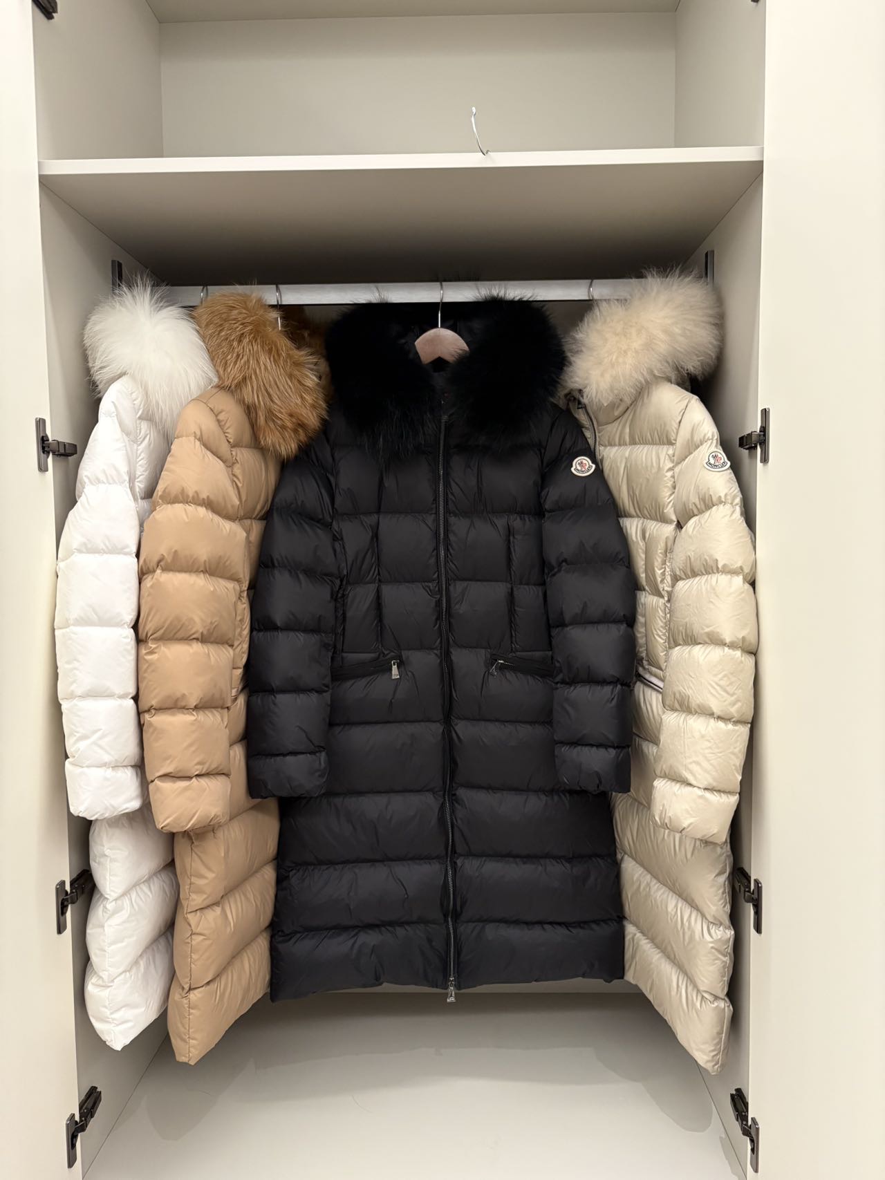 Women big fur winter down jacket 90% white  down puffer jacket S-XL high quality