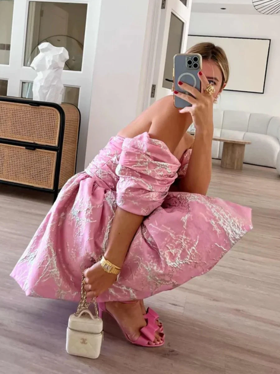 Pink - A Line Off the Shoulder Puffed Sleeves Short Homecoming Dresses