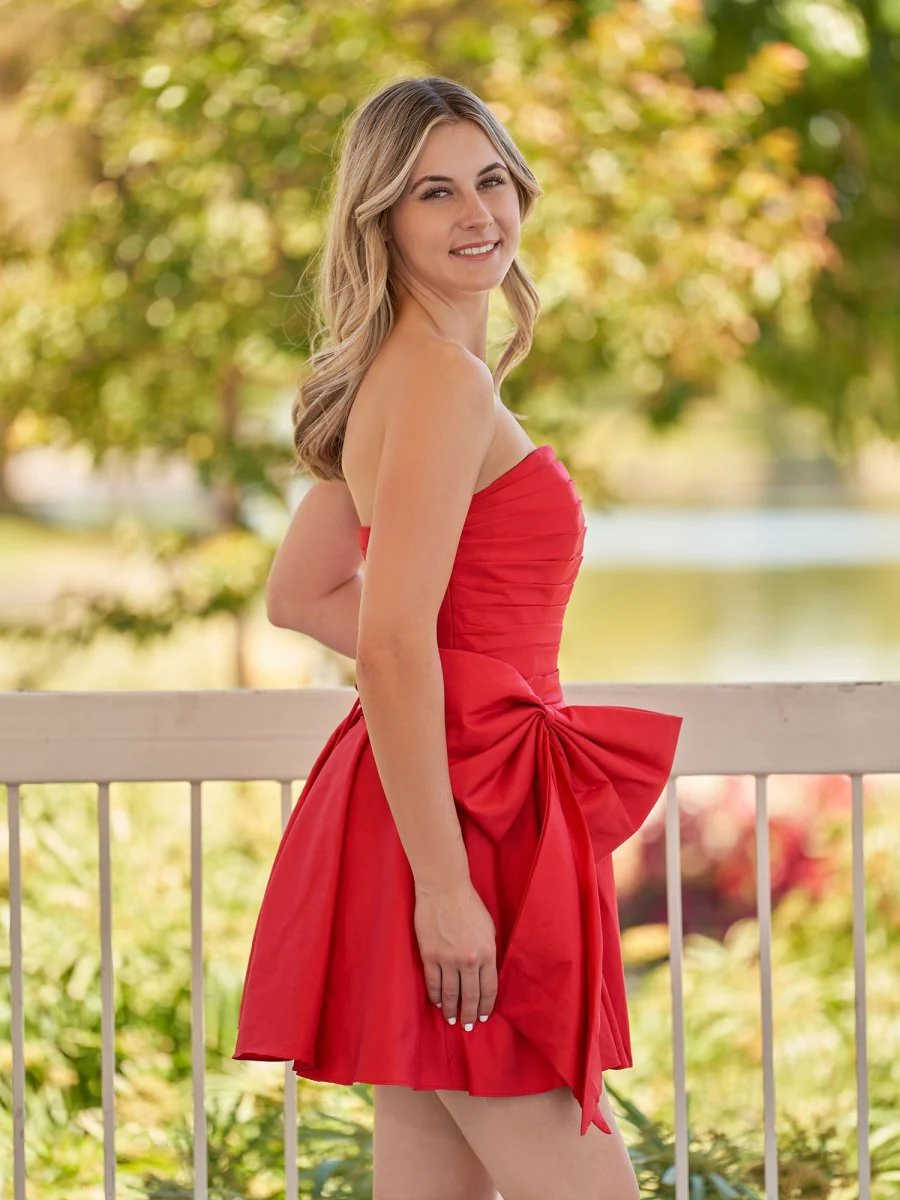 A-Line Red Strapless Mini Homecoming Dress with Bow