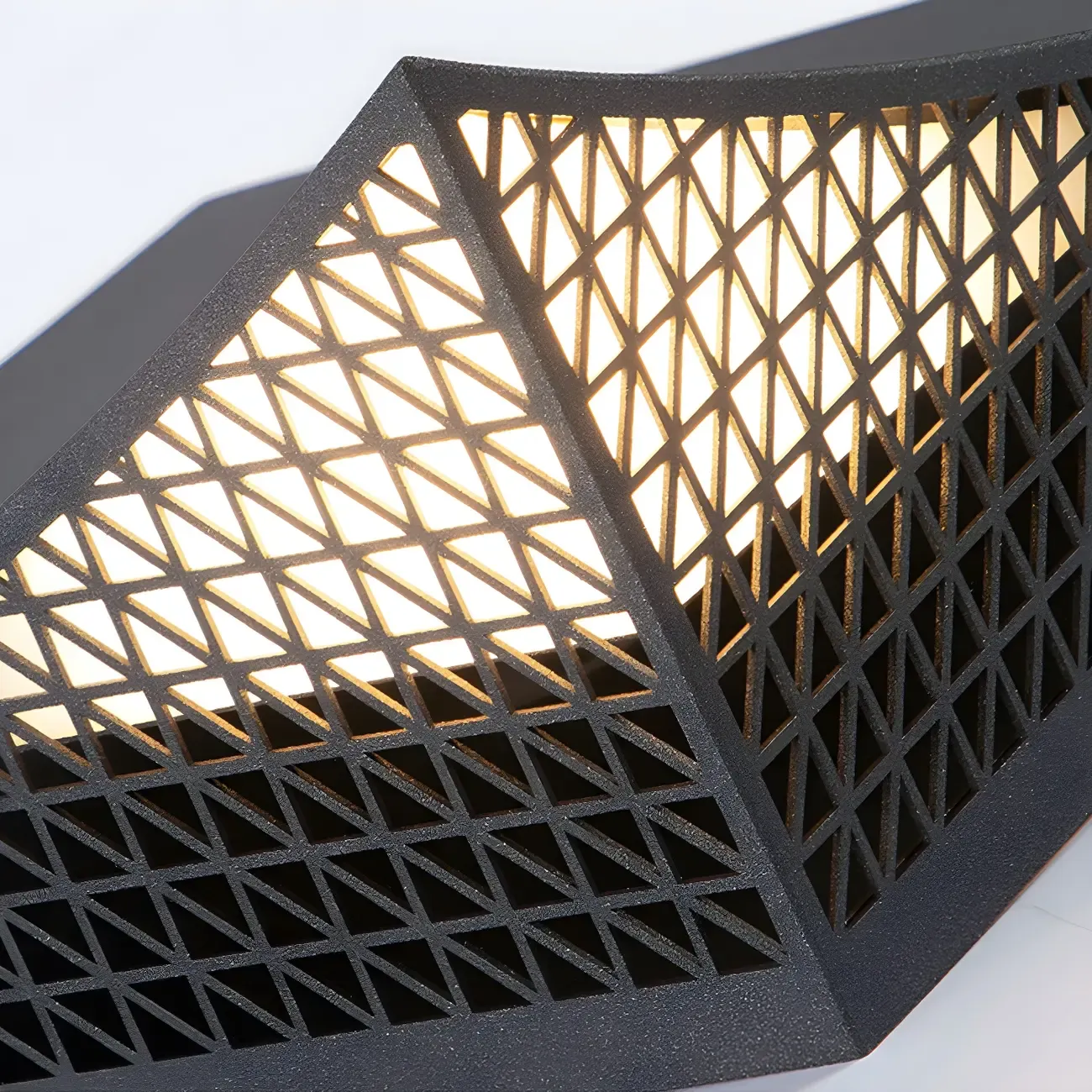 Designed Eave Simple Black Metal Post Cap Light