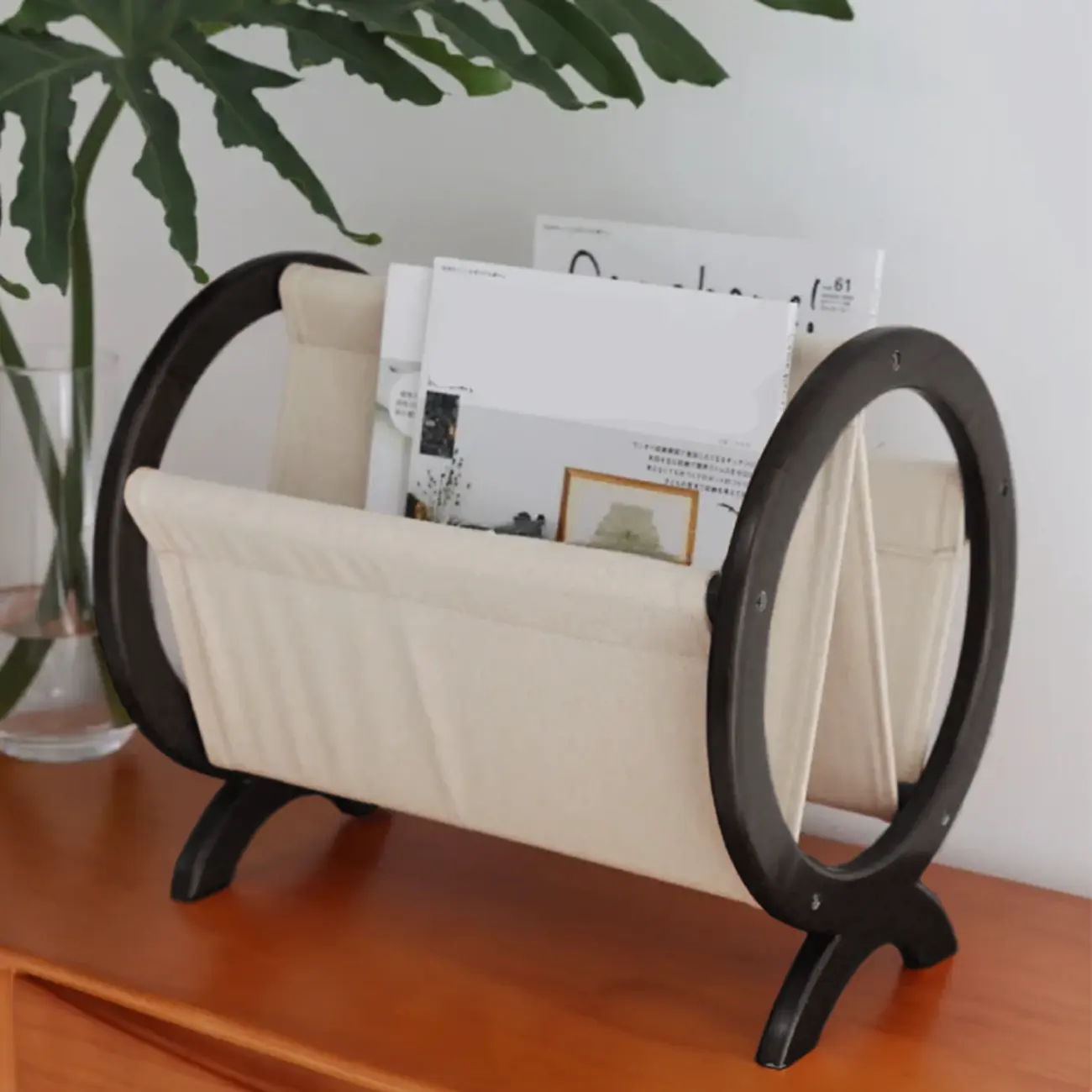 Traditional Narrow Traditional Circular Wooden Book Rack