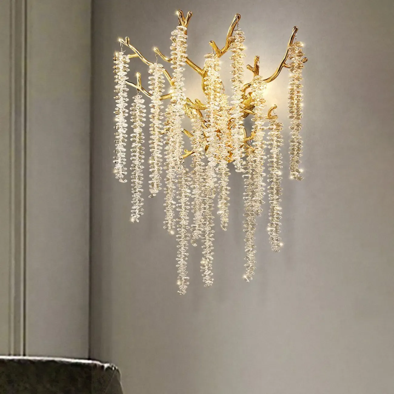 Luxury Crystal Branch Gold Metal Wall Sconce
