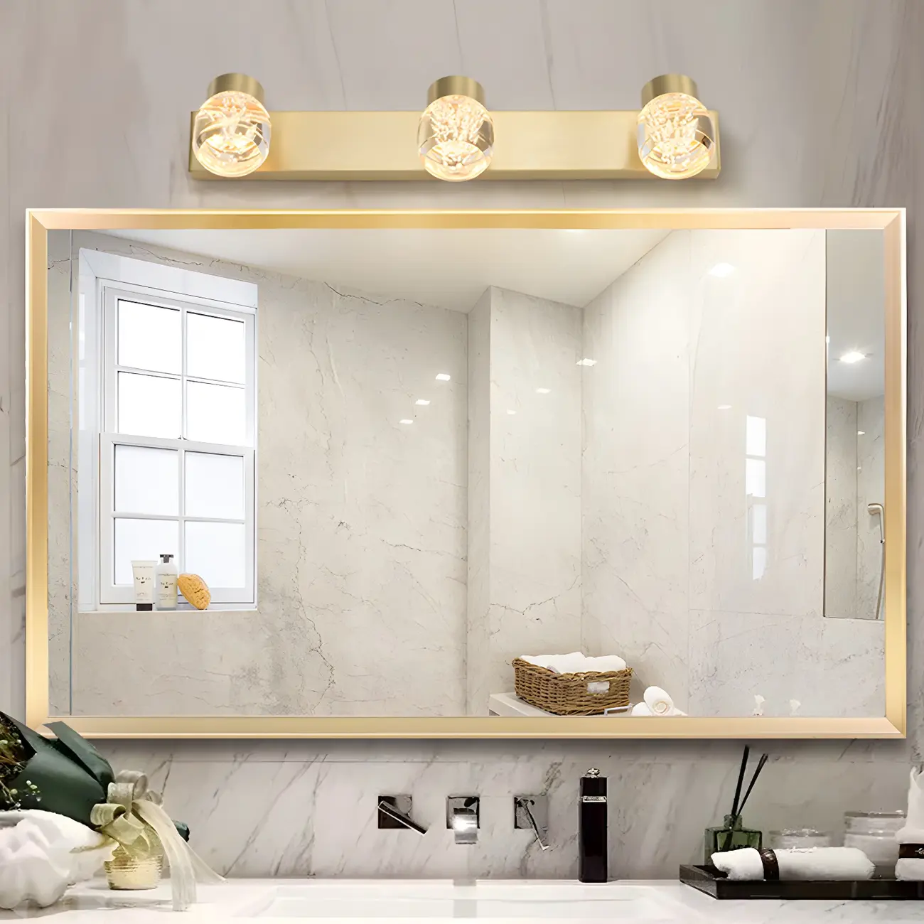 Modern Gold Metal Bathroom Vanity Light