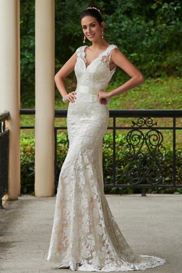 Classic Mermaid V-Neck White Lace Backless Wedding Bridal Dress