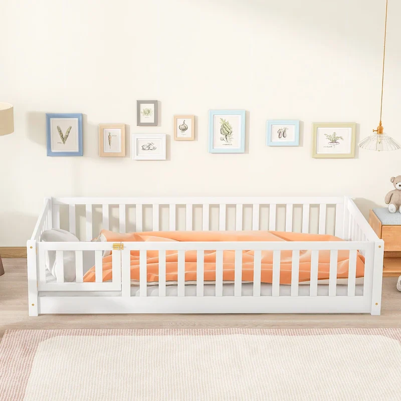Natural / Espresso / White / Grey Twin Floor Bed with Fence & Door, 1-Child