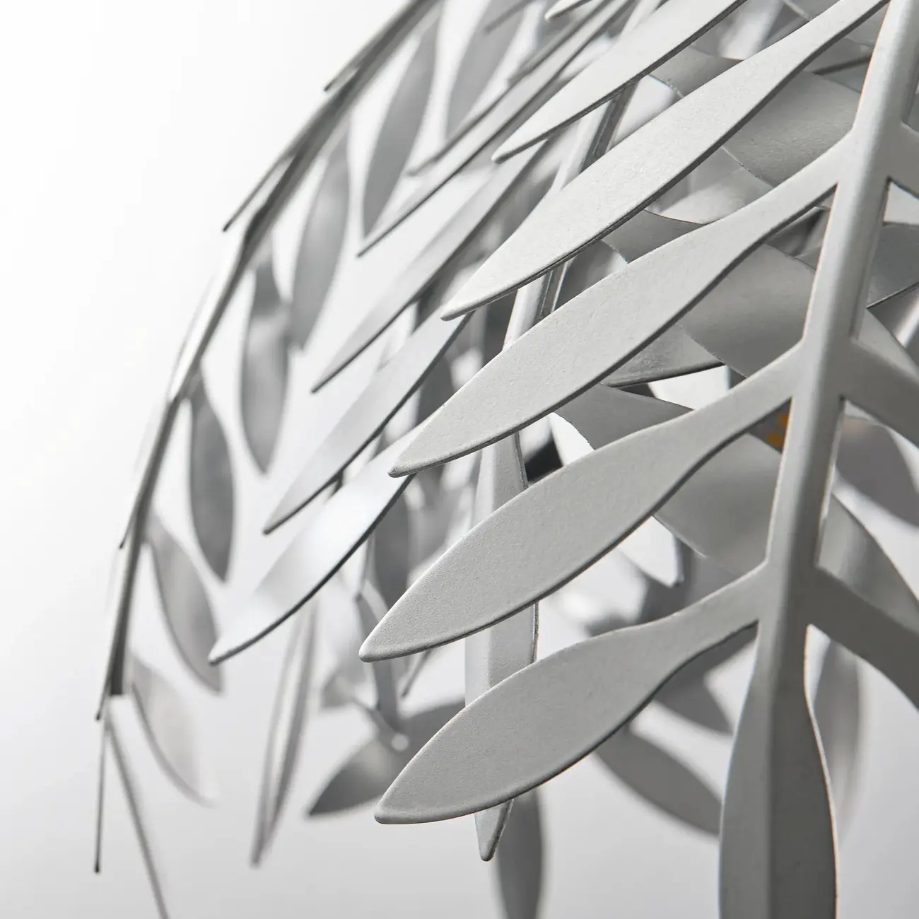 Modern Metal Silver Leaf Shape Pendant Light