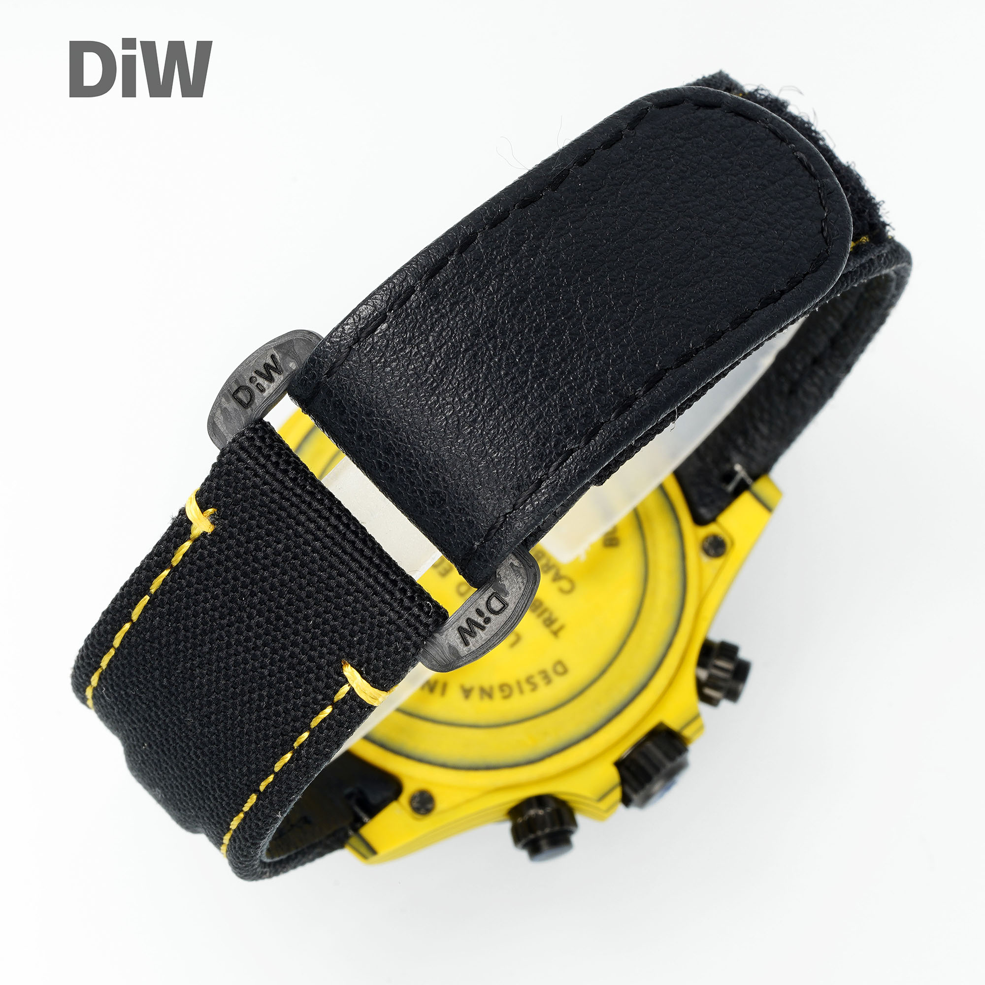 Bracelet noir en tissu avec surpiqûres jaunes et boucle deployante DiW