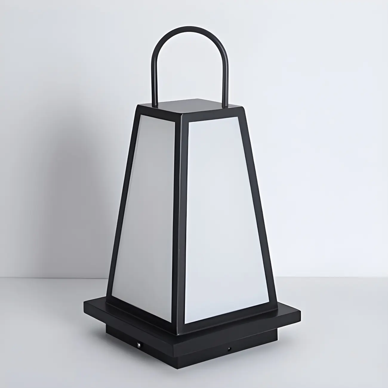 Black Metal Conical Post Cap Light with Handle