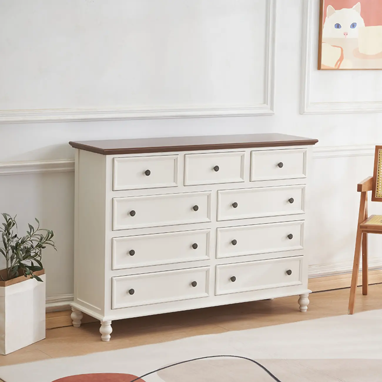 French Square White Wooden 7-Drawer Chest