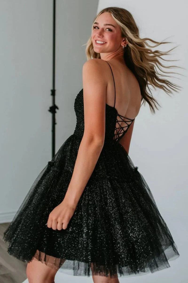 Glitter A-Line Spaghetti Straps Black Tulle Homecoming Dresses